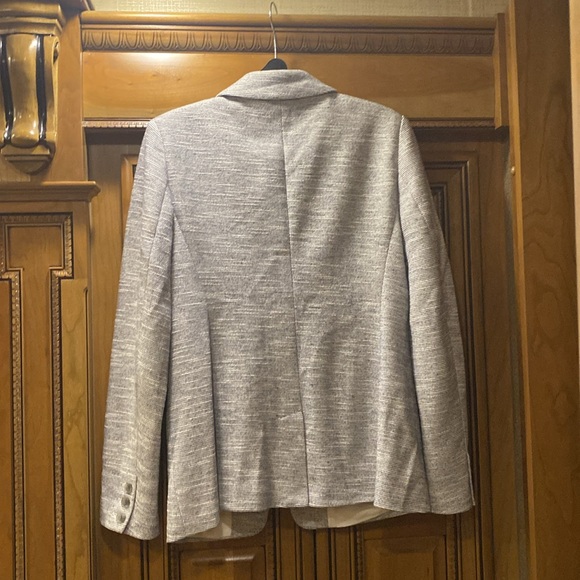 NWOT LOFT Grey Striped Blazer Size 2 - Picture 6 of 8